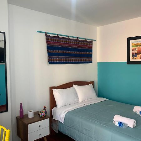 Chaglla Airport Bed & Breakfast Callao Bagian luar foto